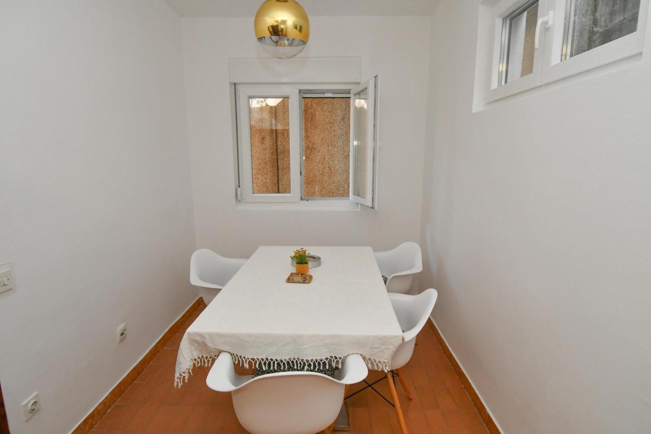 Apartmani Dora Duboka Esterno foto