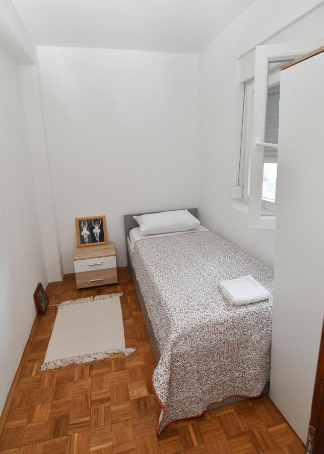 Apartmani Dora Duboka Esterno foto