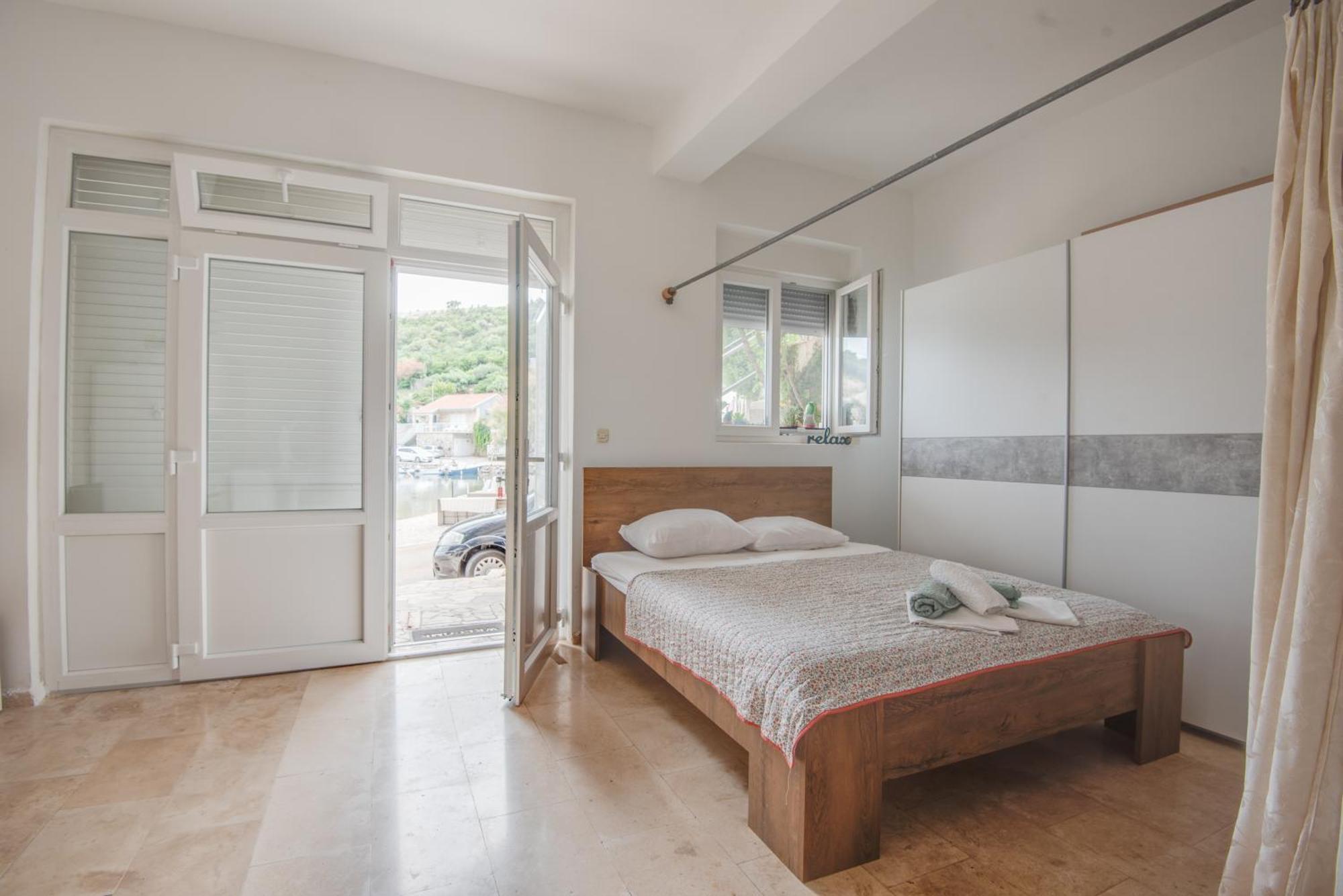 Apartmani Dora Duboka Esterno foto