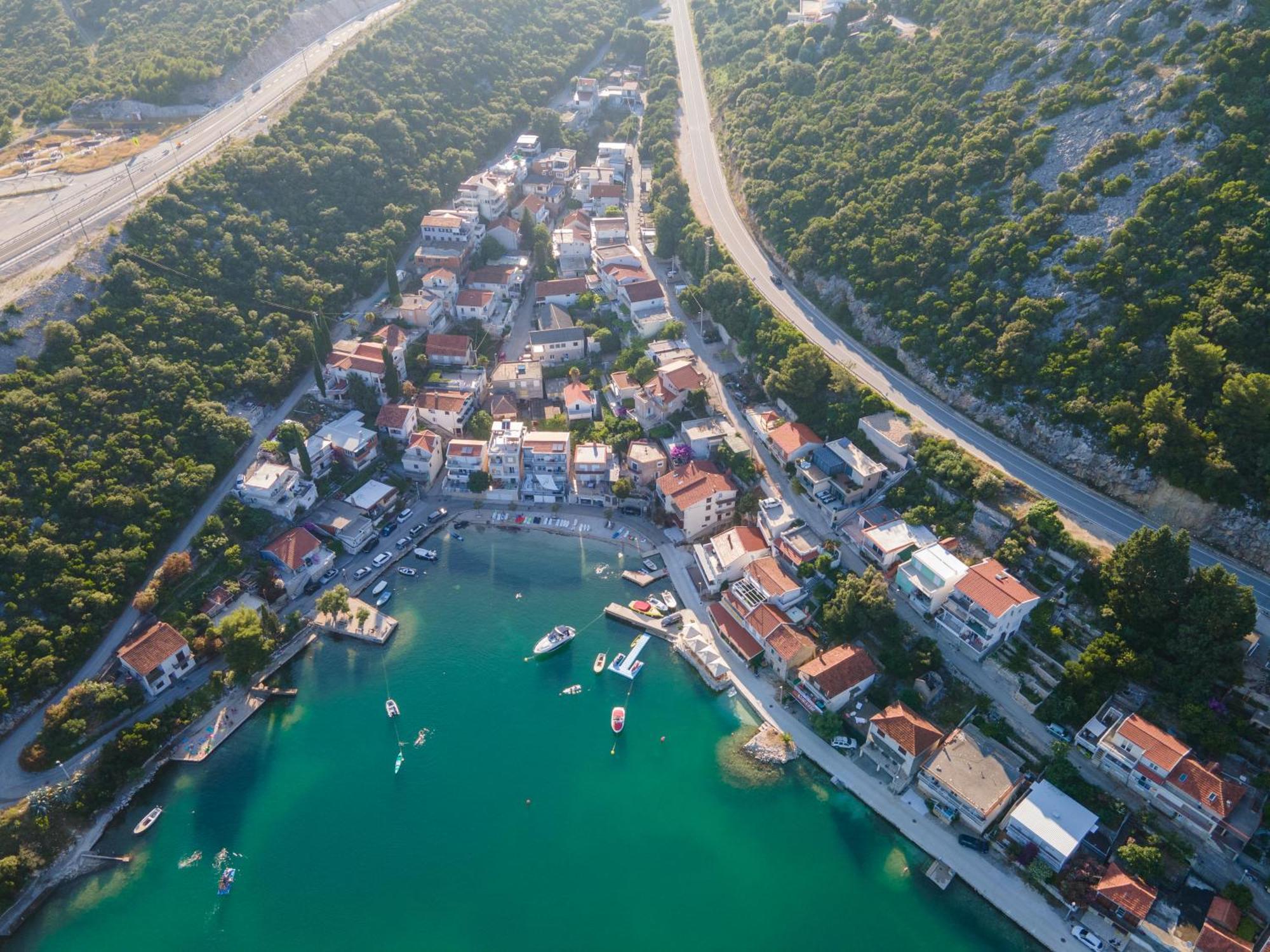 Apartmani Dora Duboka Esterno foto